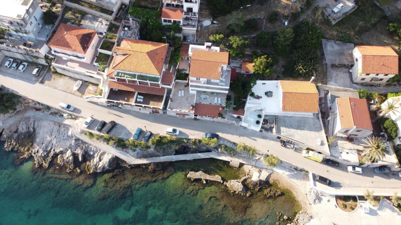 Apartments Peronja Jelsa Seafront Екстер'єр фото