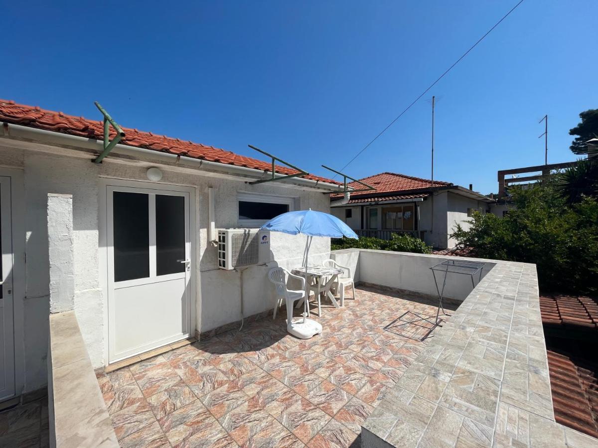 Apartments Peronja Jelsa Seafront Екстер'єр фото